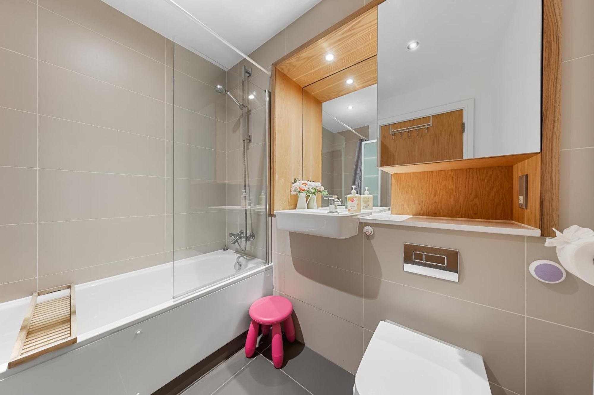 Trendy 2 Bed Flat In Greenwich With Car Parking Londýn Exteriér fotografie