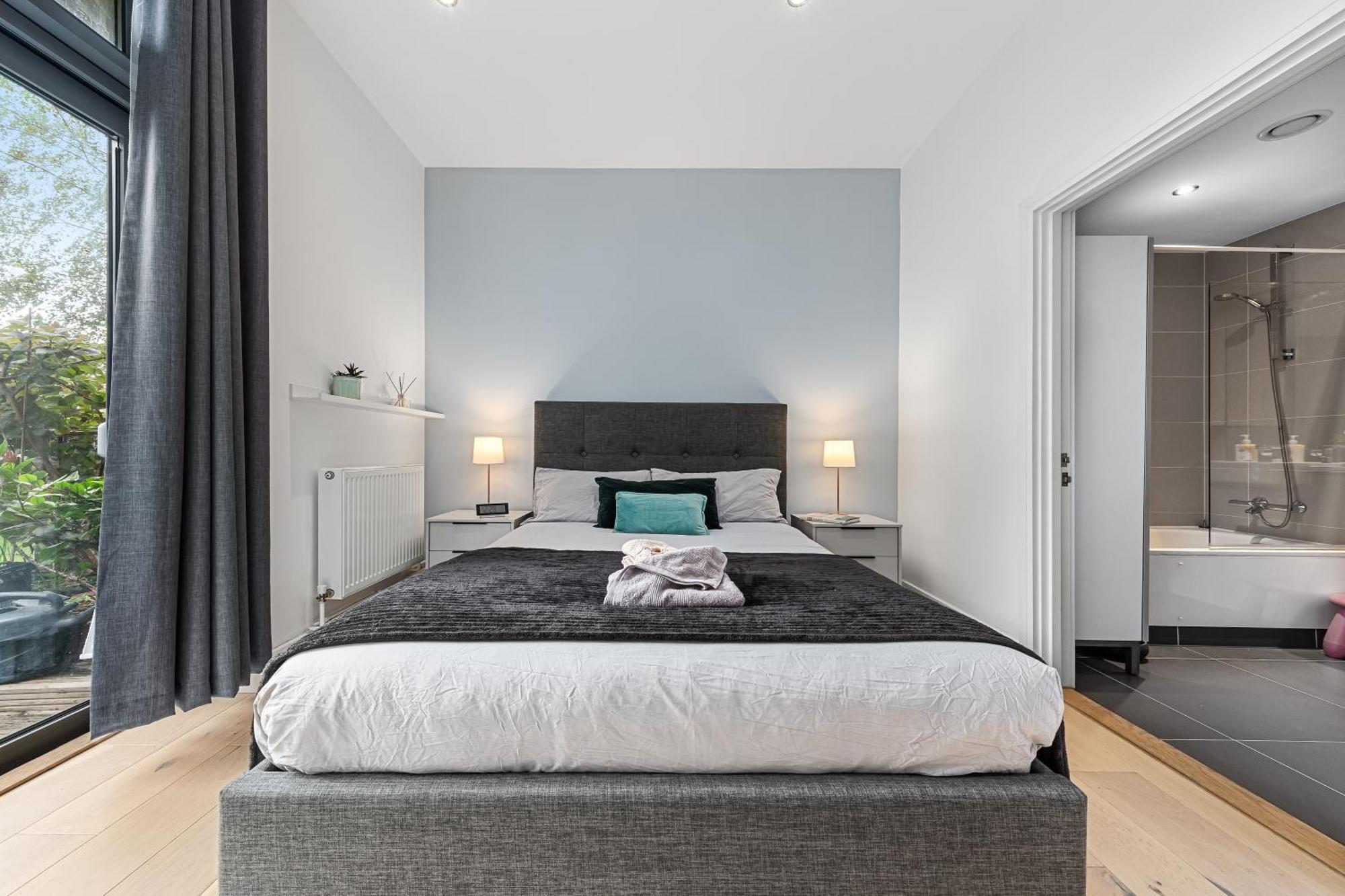 Trendy 2 Bed Flat In Greenwich With Car Parking Londýn Exteriér fotografie