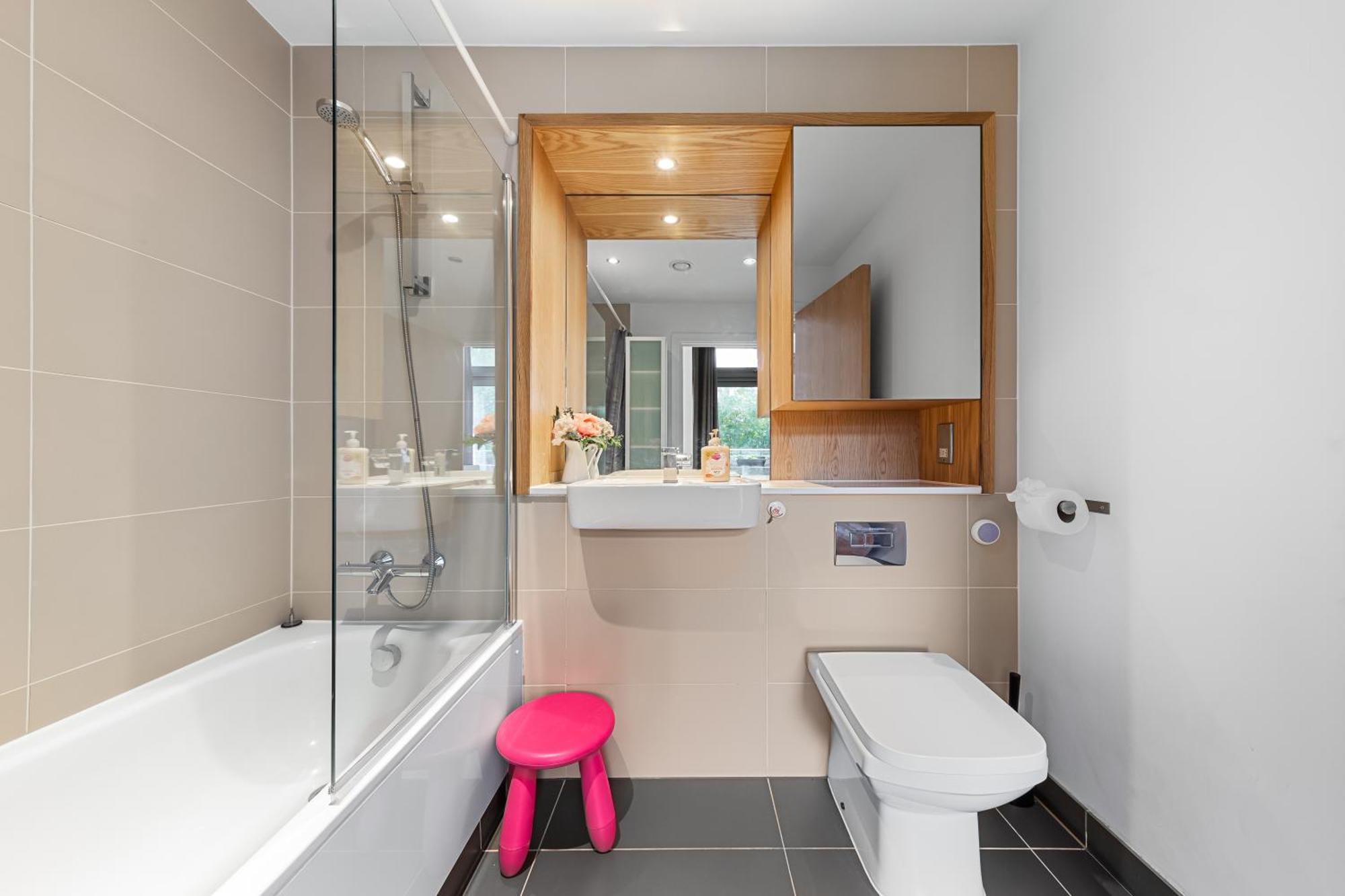 Trendy 2 Bed Flat In Greenwich With Car Parking Londýn Exteriér fotografie