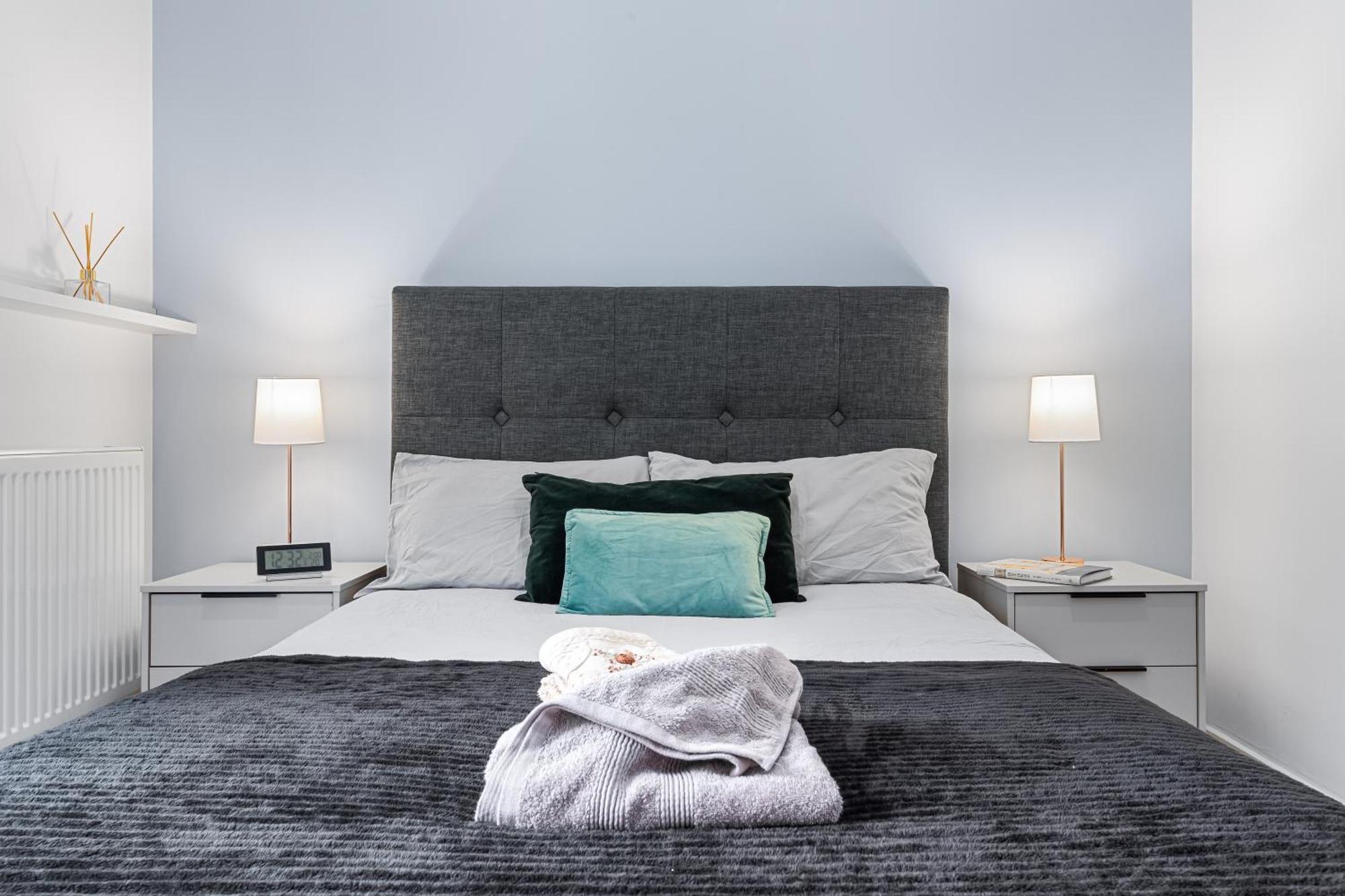 Trendy 2 Bed Flat In Greenwich With Car Parking Londýn Exteriér fotografie